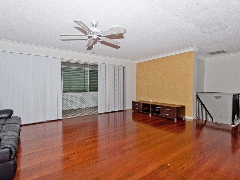 23 Valiant Street, Chermside West QLD 4032