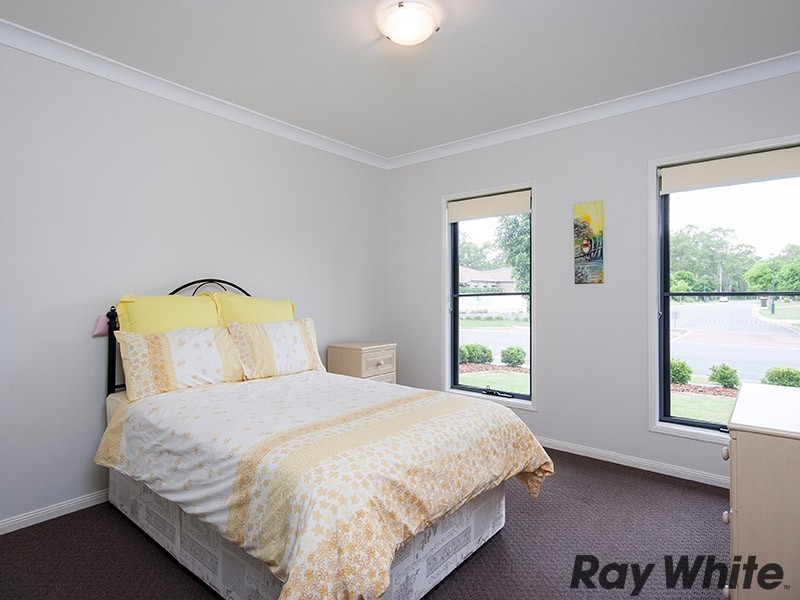 33 Raynbird Place, Carseldine QLD 4034