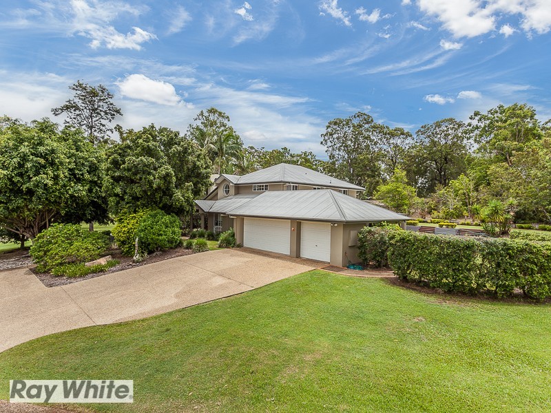22 Bronson Street, Bridgeman Downs QLD 4035