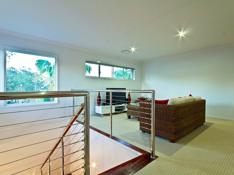 4 Dress Circle Court, Bridgeman Downs QLD 4035