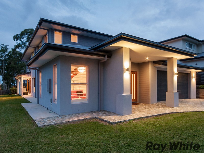 4 Dress Circle Court, Bridgeman Downs QLD 4035