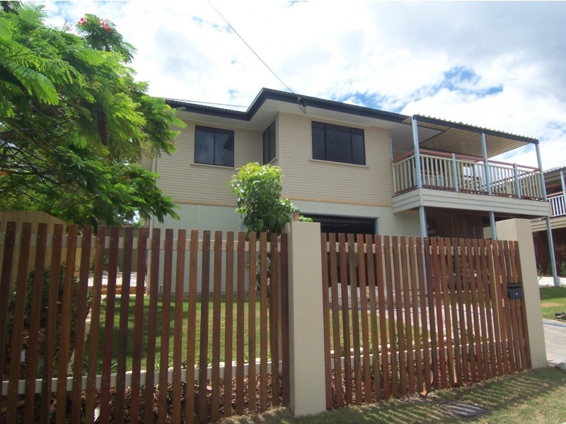 17 Curwen Terrace, Chermside QLD 4032