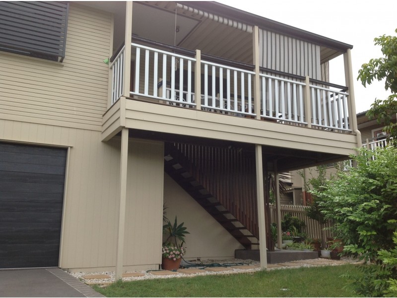 17 Curwen Terrace, Chermside QLD 4032