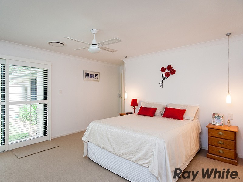 186 Saturn Crescent, Bridgeman Downs QLD 4035