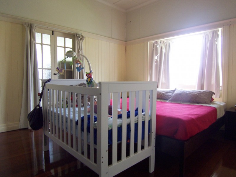 7 School Road, Stafford QLD 4053