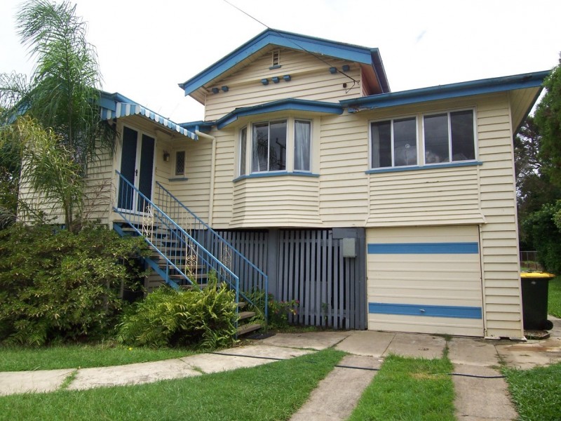 7 School Road, Stafford QLD 4053