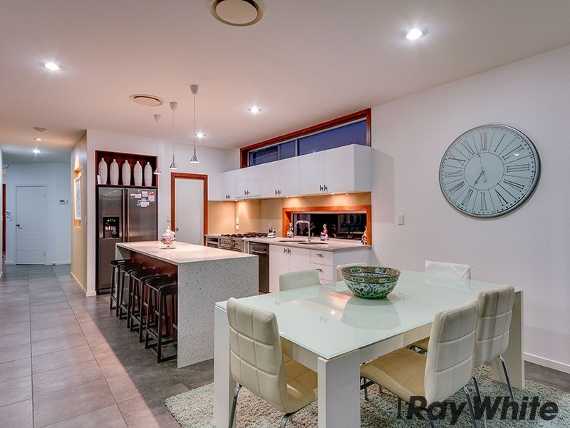 No 25 Rangeview Street, Aspley QLD 4034