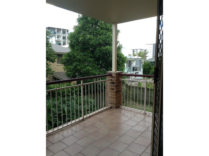 4/11-15 Greenbank Street, Chermside QLD 4032