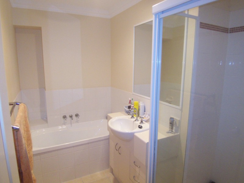 4 Dumaresq Crescent, Murrumba Downs QLD 4503