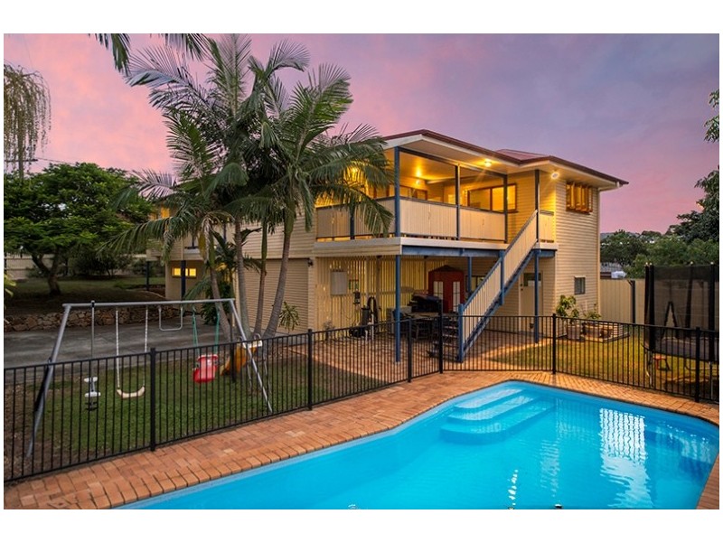 21 Mirragin Street, Chermside West QLD 4032