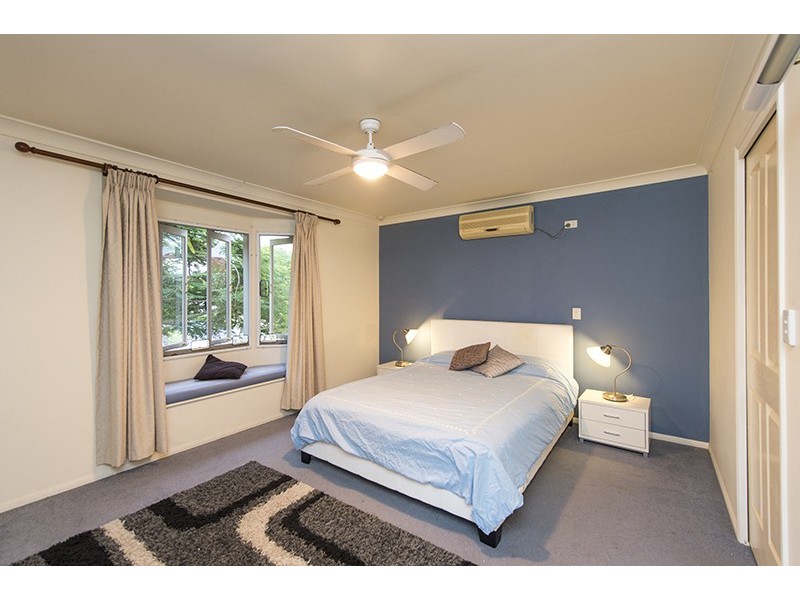 21 Mirragin Street, Chermside West QLD 4032