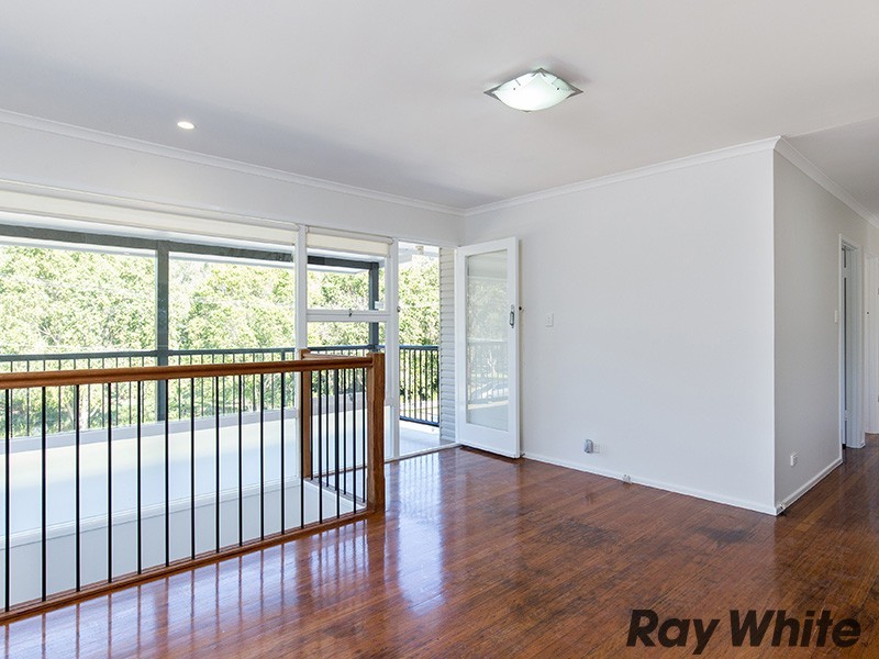 20 Redbourne Street, Chermside West QLD 4032