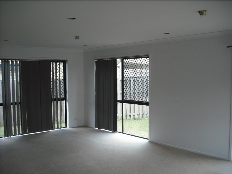 43 Allison Drive, Kallangur QLD 4503