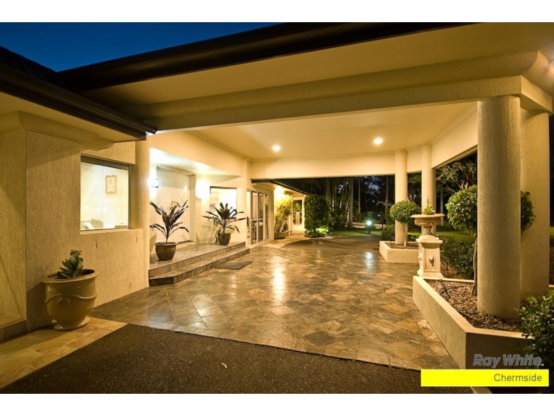 240 Ridley Road, Bridgeman Downs QLD 4035