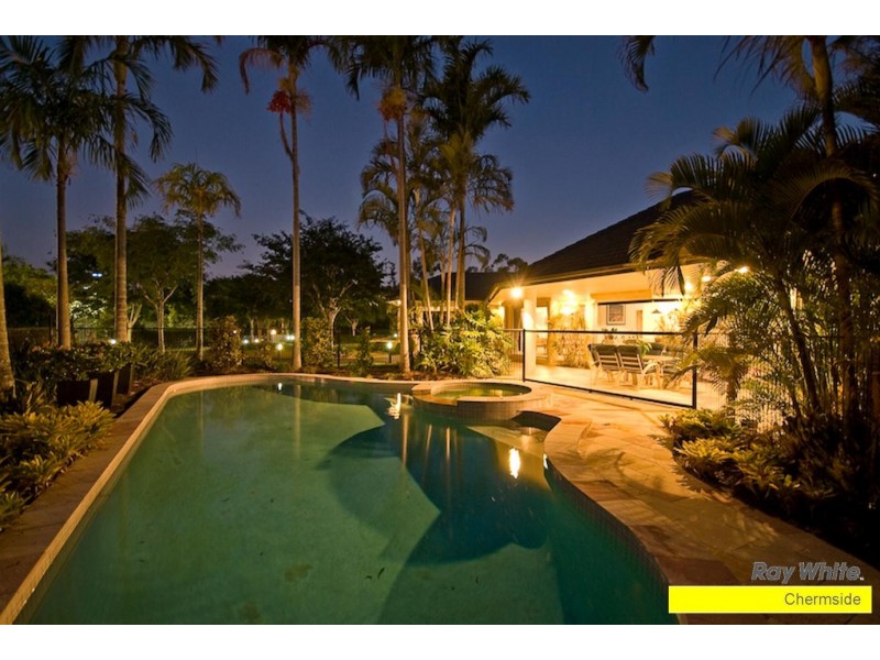 240 Ridley Road, Bridgeman Downs QLD 4035