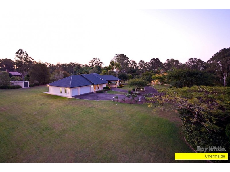 240 Ridley Road, Bridgeman Downs QLD 4035