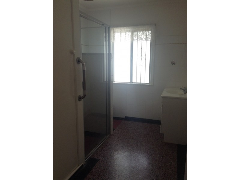 34 Curwen Terrace, Chermside QLD 4032