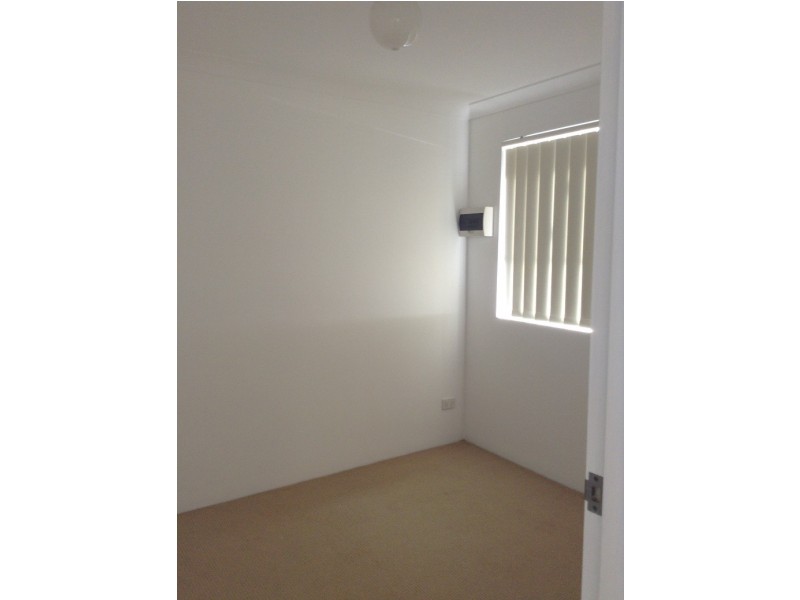 1/31 Hall Street, Chermside QLD 4032