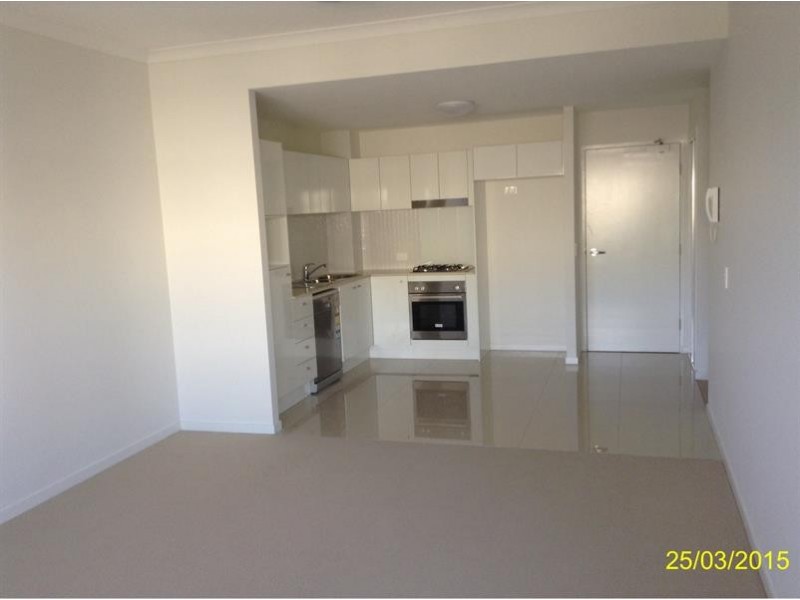 103/15 Playfield Street, Chermside QLD 4032