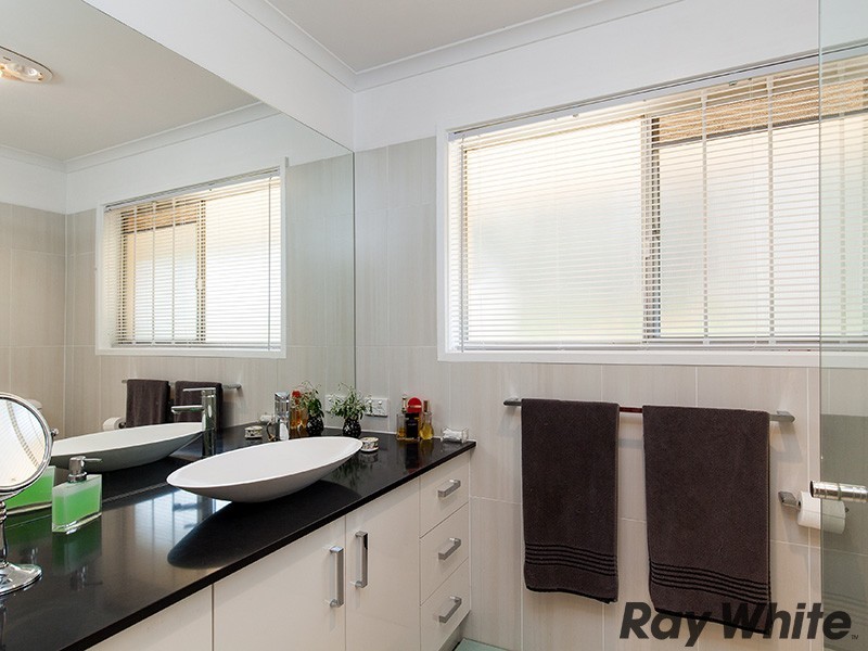 21 Lazenby Street, Mcdowall QLD 4053