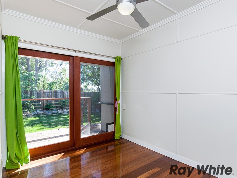 51 Koolewong Street, Stafford Heights QLD 4053