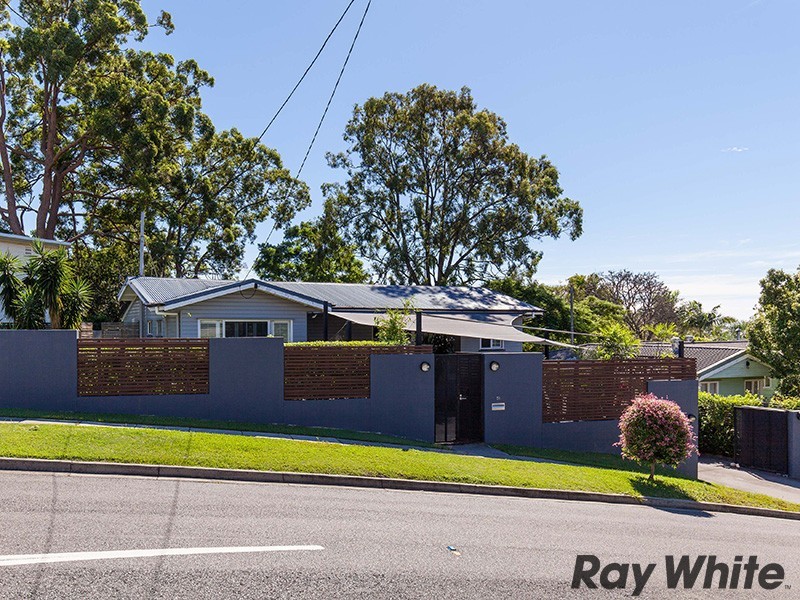 51 Koolewong Street, Stafford Heights QLD 4053