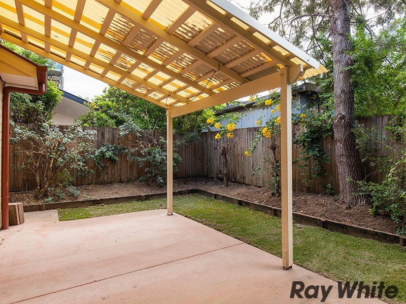 3/55 Latham Street, Chermside QLD 4032