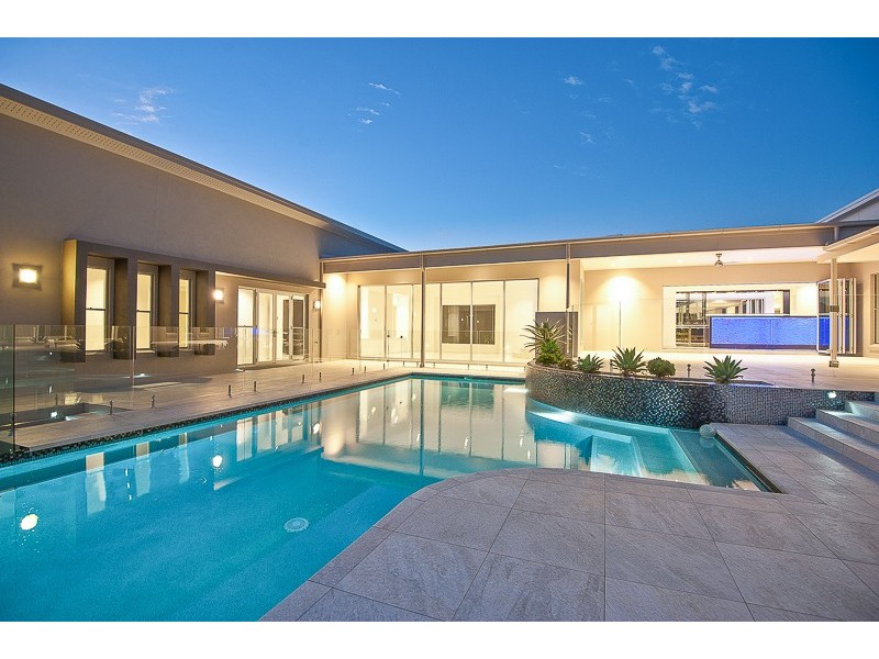 Bridgeman Downs QLD 4035