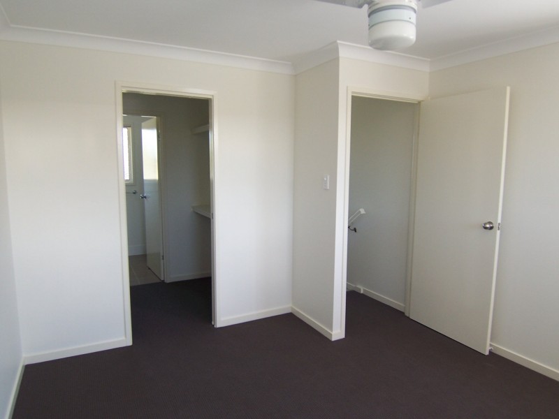 2/72 Gillies Street, Zillmere QLD 4034