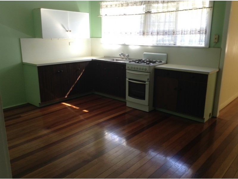 12 Alleena Street, Chermside QLD 4032