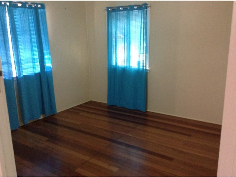 12 Alleena Street, Chermside QLD 4032