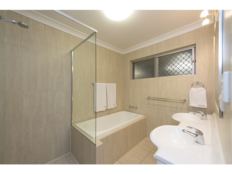 5 Agnew Street, Aspley QLD 4034