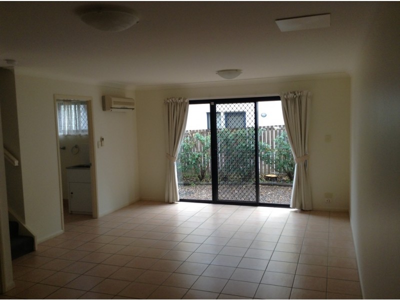 4/350 Hamilton Road, Chermside QLD 4032