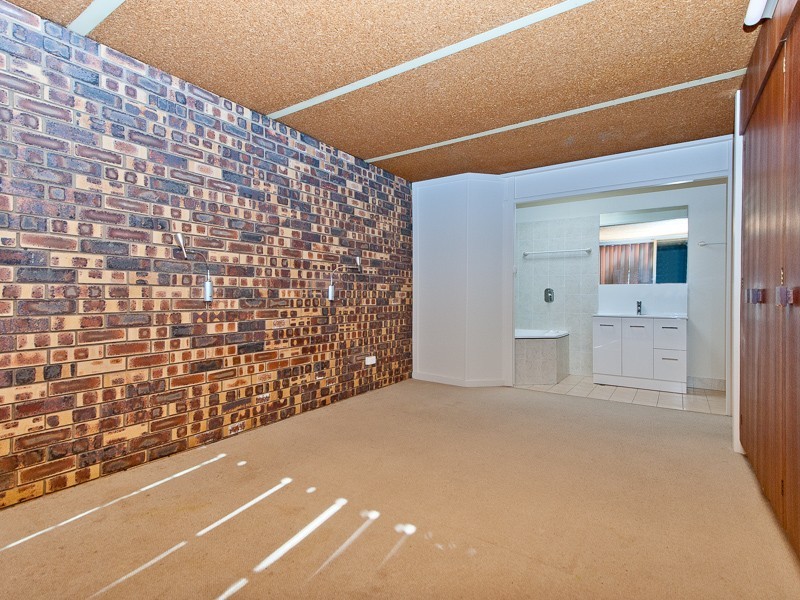 636 Robinson Road, Aspley QLD 4034