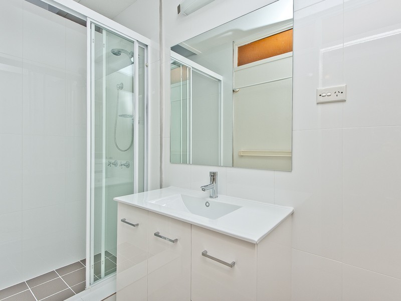 636 Robinson Road, Aspley QLD 4034