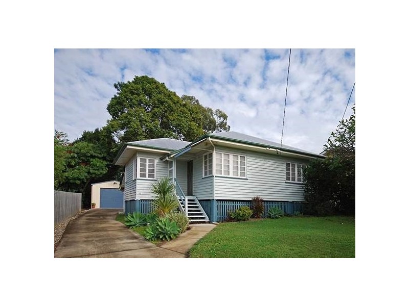 24 Miller Street, Chermside QLD 4032