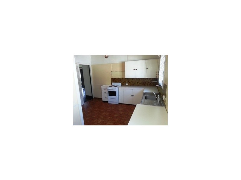 16 Kelso Street, Chermside QLD 4032