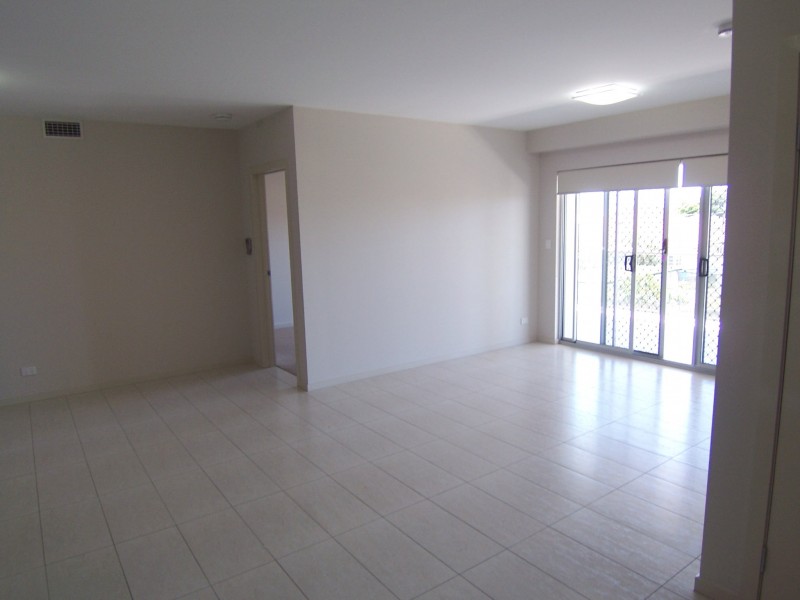 4/9 Zenith Avenue, Chermside QLD 4032