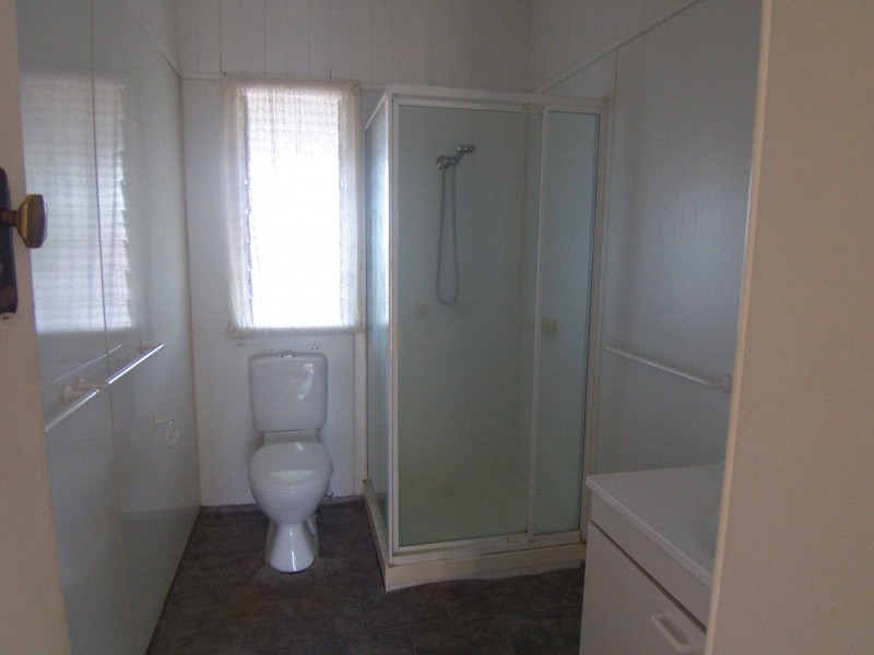 8 Waroon Street, Stafford QLD 4053