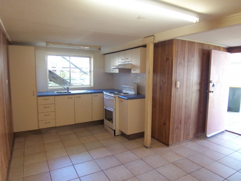 8 Waroon Street, Stafford QLD 4053