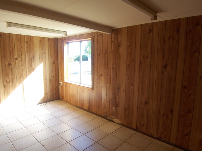 8 Waroon Street, Stafford QLD 4053