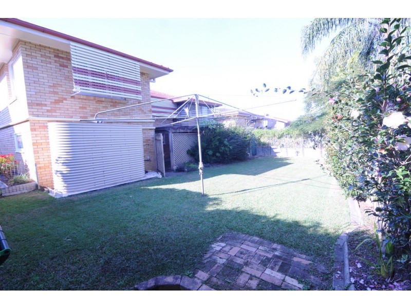16 Kurago Street, Chermside West QLD 4032