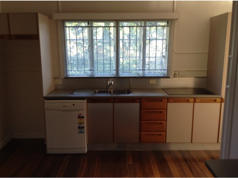 63 Twelfth Avenue, Kedron QLD 4031