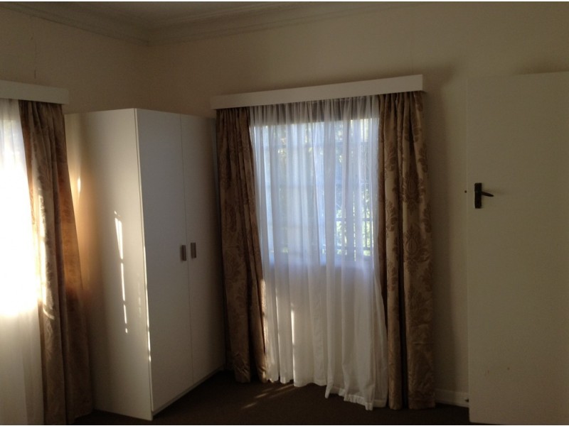 63 Twelfth Avenue, Kedron QLD 4031