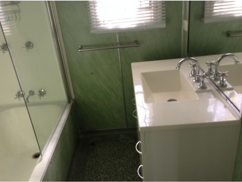 63 Twelfth Avenue, Kedron QLD 4031