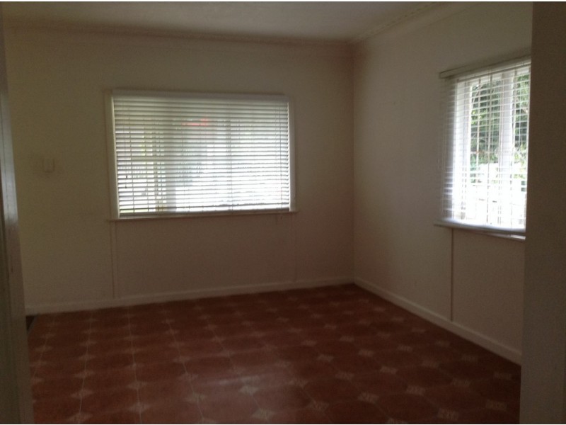 34 Playfield Street, Chermside QLD 4032