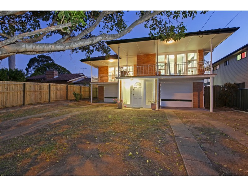 198 Rode Road, Wavell Heights QLD 4012