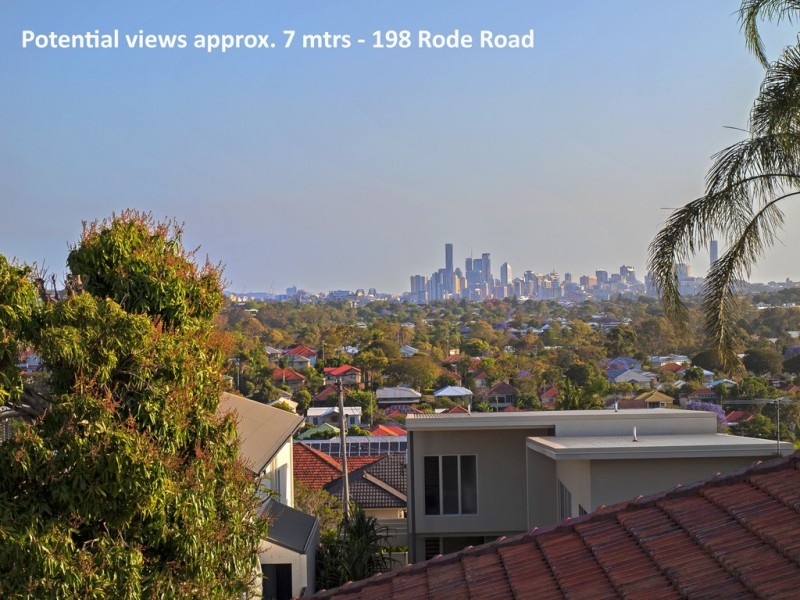 198 Rode Road, Wavell Heights QLD 4012
