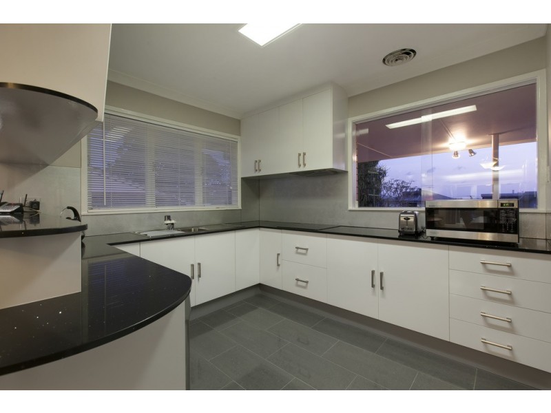 198 Rode Road, Wavell Heights QLD 4012