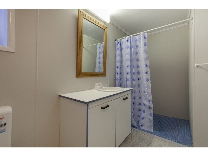 198 Rode Road, Wavell Heights QLD 4012